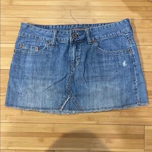 American Eagle Distressed Paint Splatter mini skirt